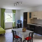 Antunovic شقة