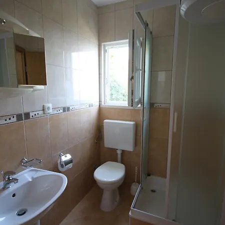 Antunovic Apartment Molunat